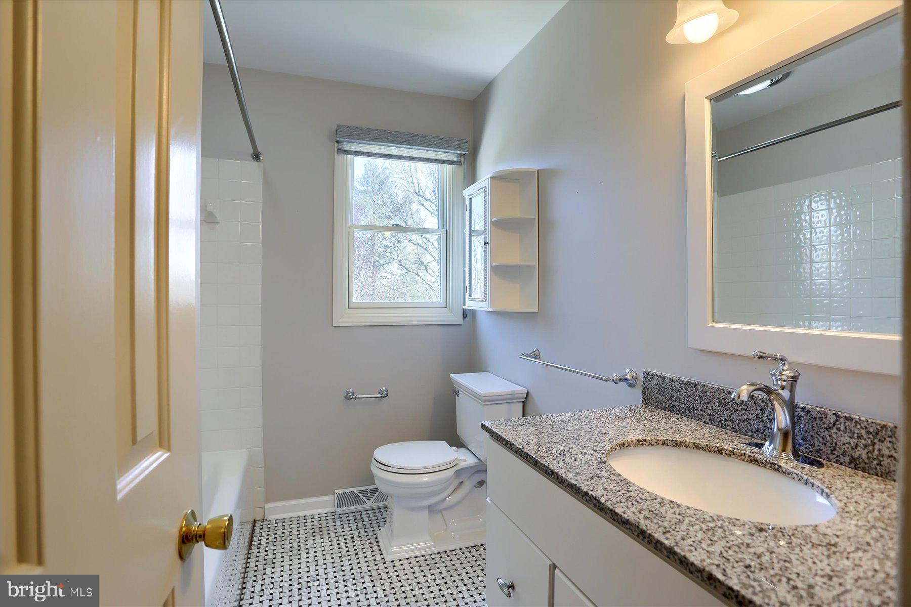 CHAPEL HILL - Residential