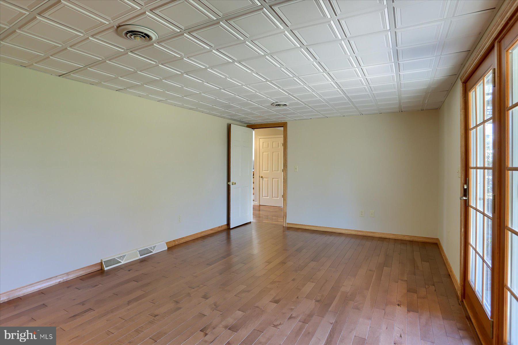 CHAPEL HILL - Residential