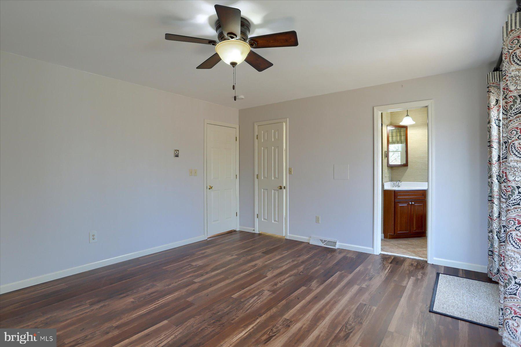 CHAPEL HILL - Residential