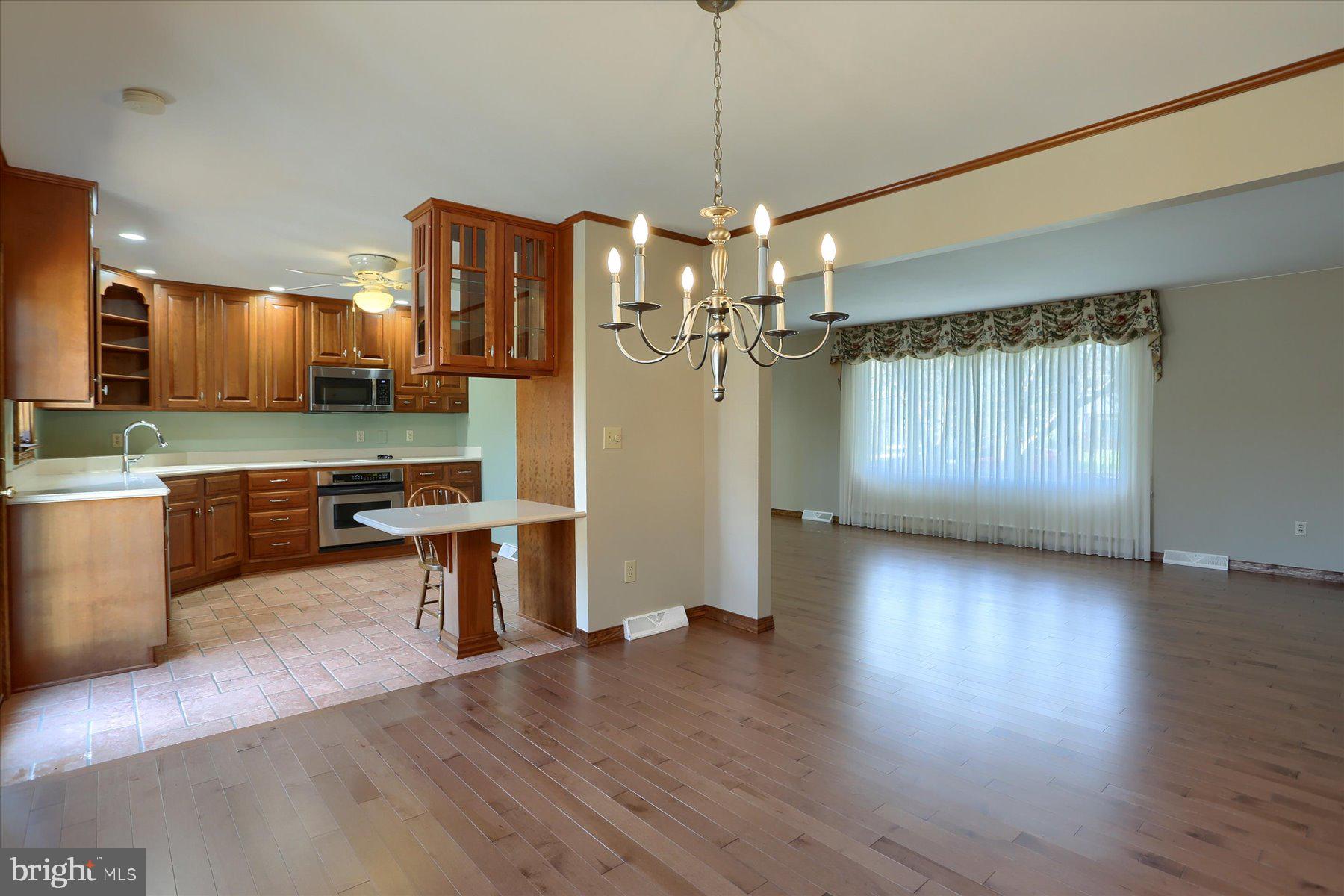 CHAPEL HILL - Residential