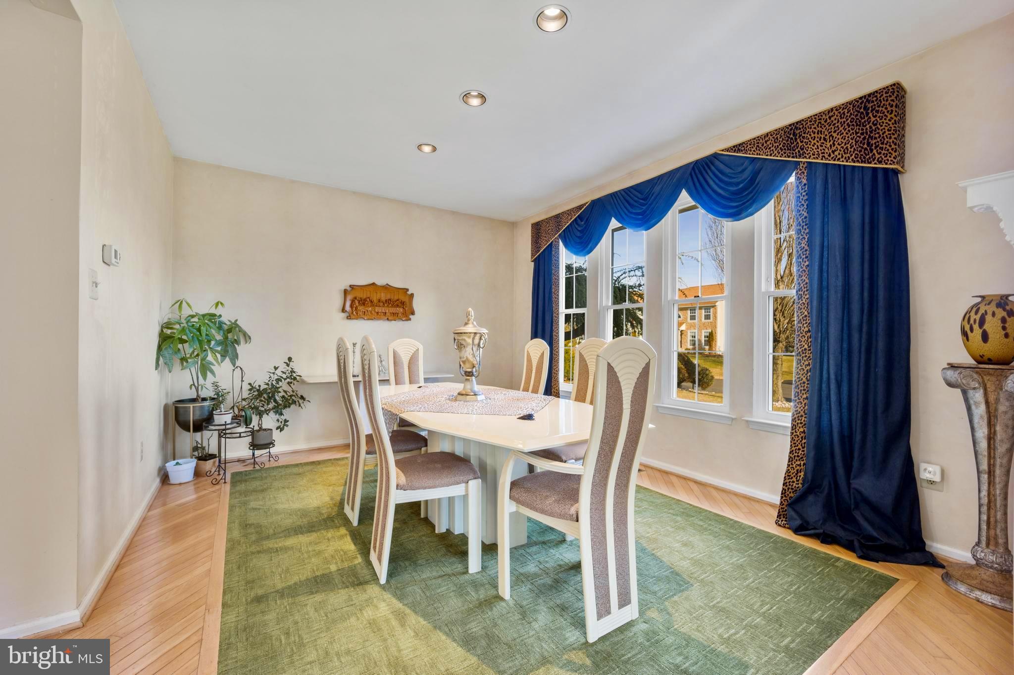 WOODFIELD ESTATES - Residential
