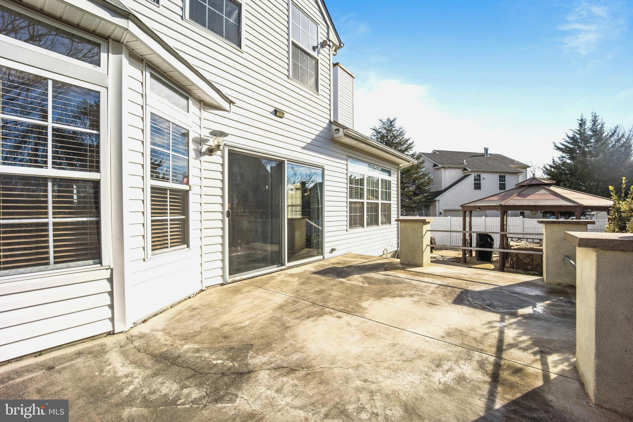 WOODFIELD ESTATES - Residential