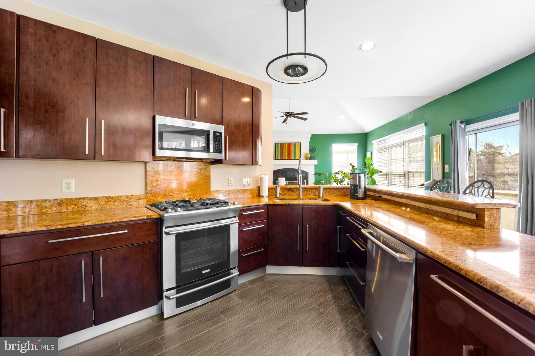 WOODFIELD ESTATES - Residential