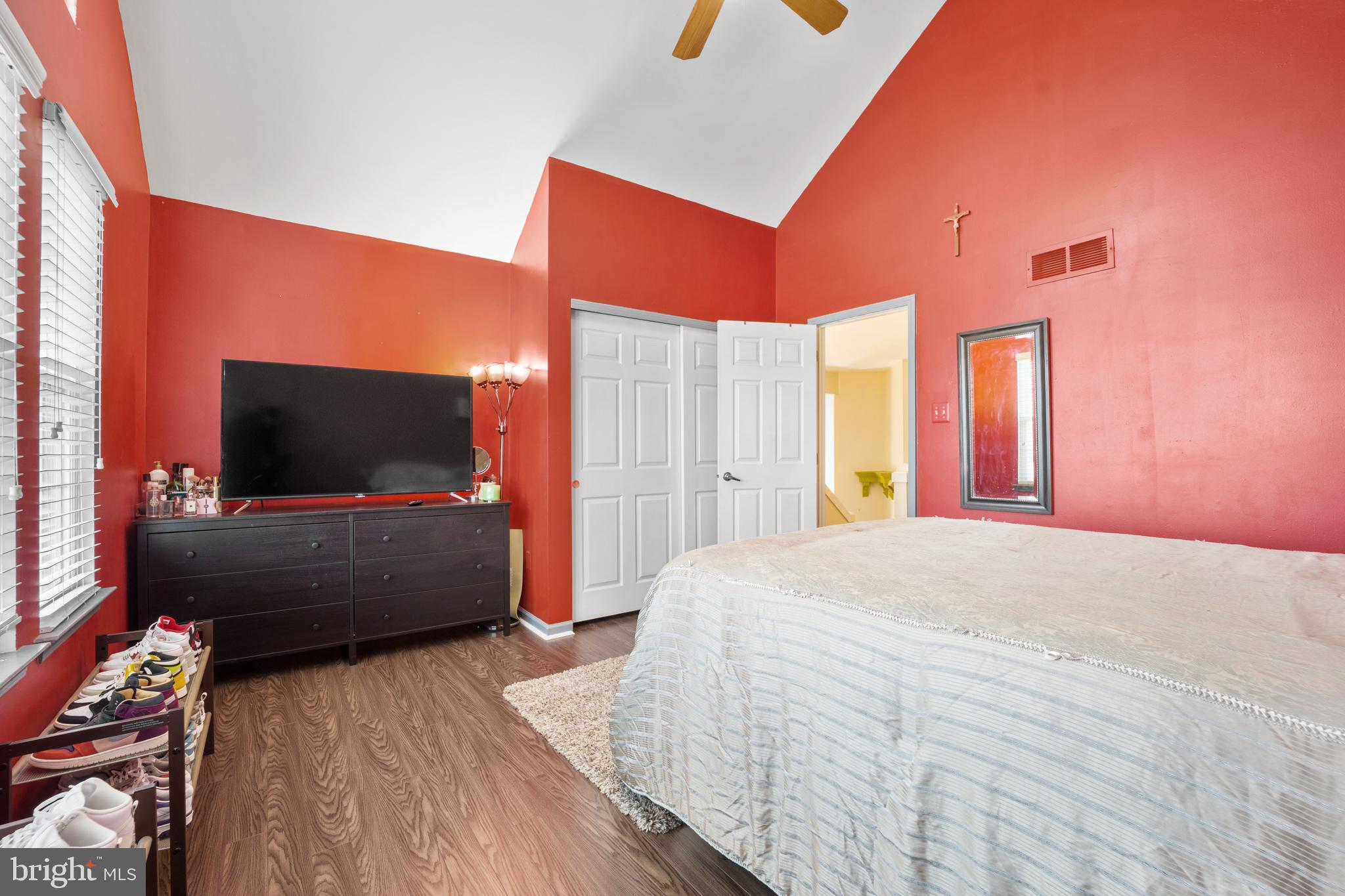 WOODFIELD ESTATES - Residential