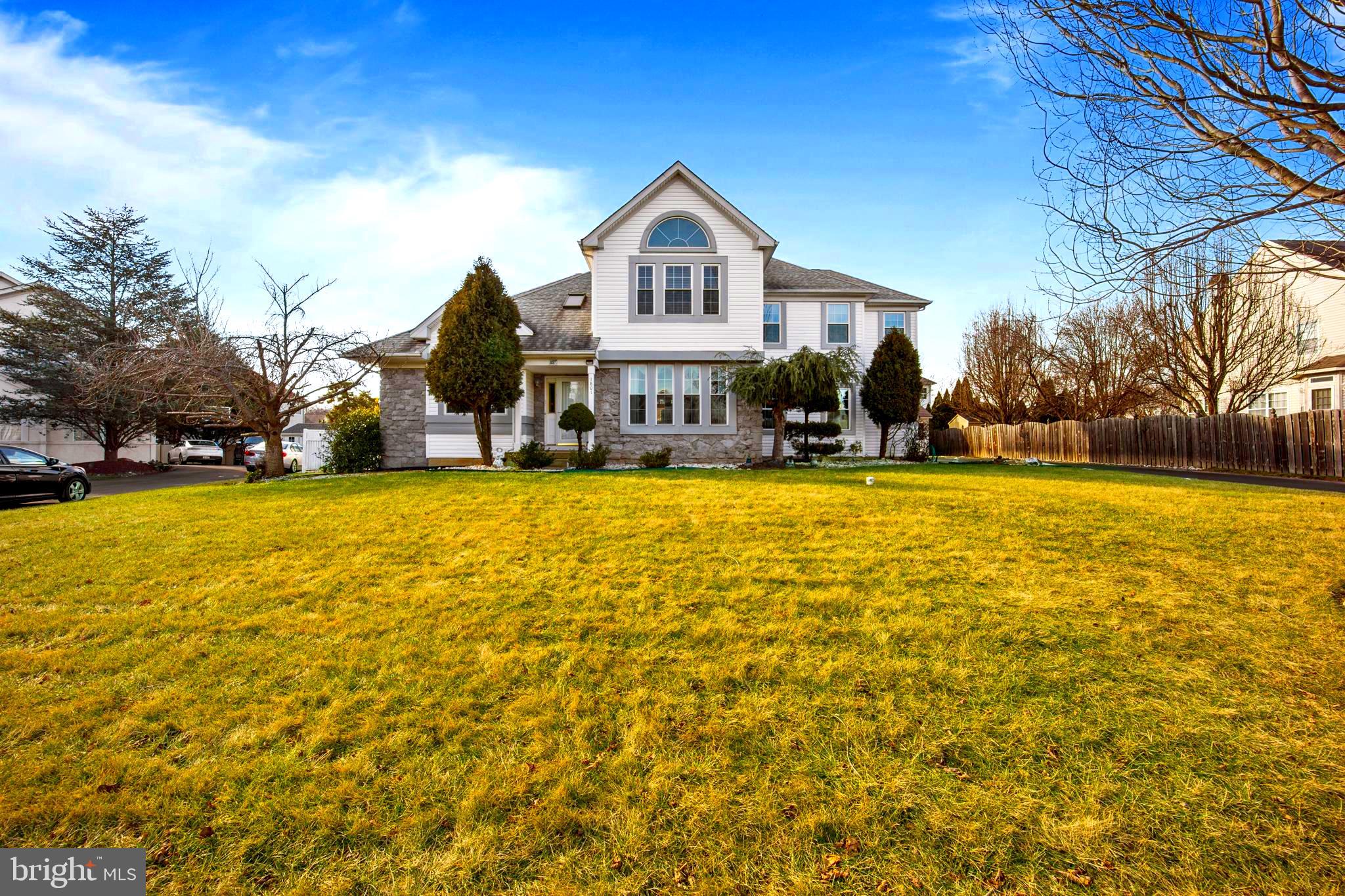 WOODFIELD ESTATES - Residential