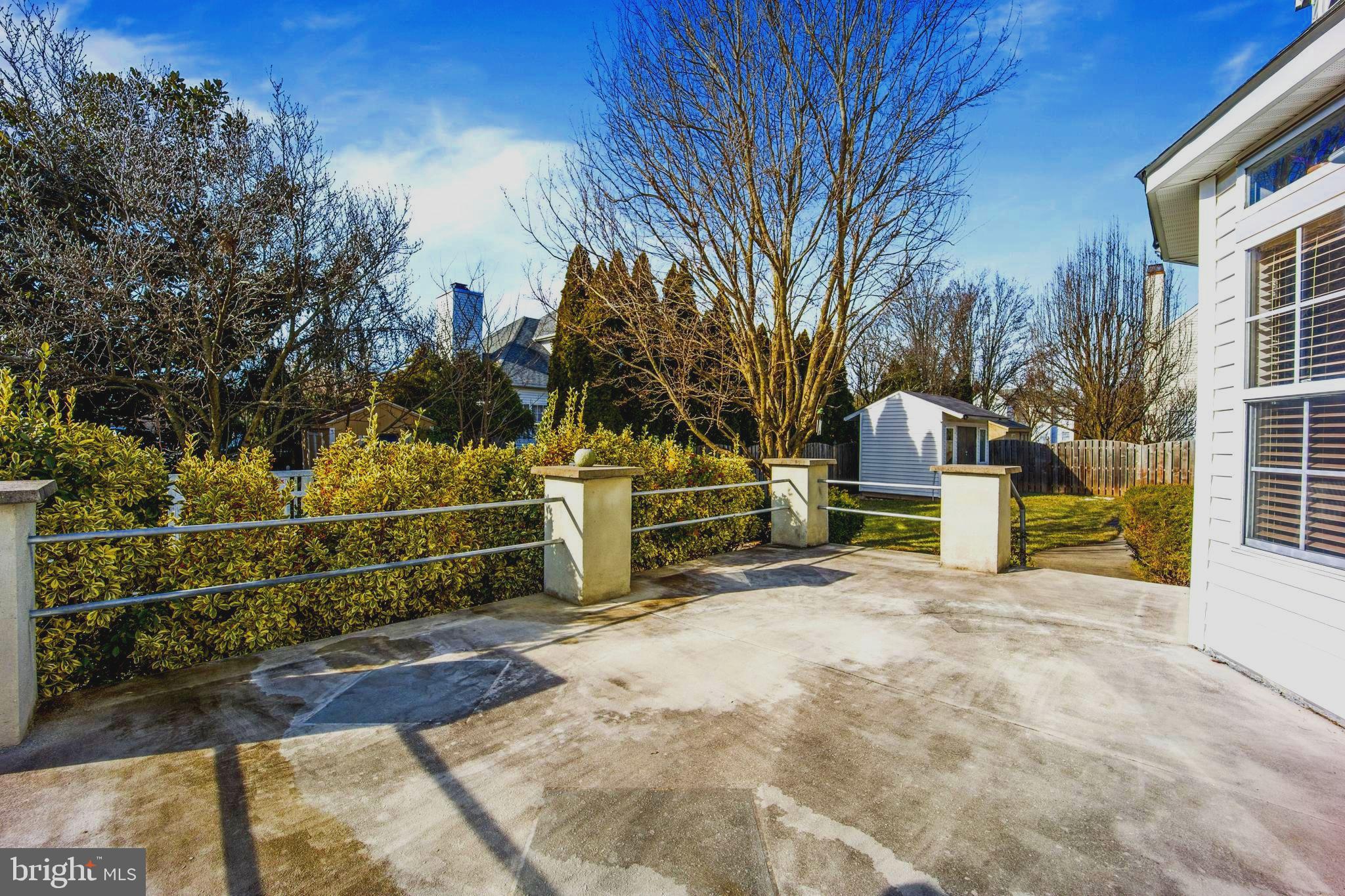 WOODFIELD ESTATES - Residential