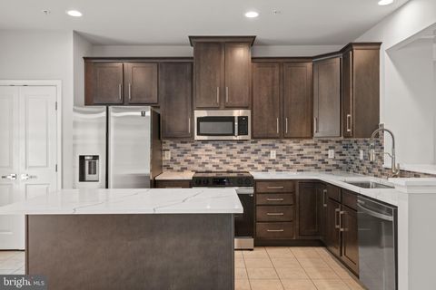 Tiny photo for 1272 Elderslie Lane #92, YORK, PA 17403 (MLS # PAYK2098816)