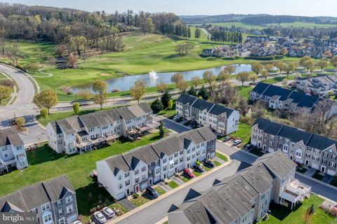 Tiny photo for 1272 Elderslie Lane #92, YORK, PA 17403 (MLS # PAYK2098816)