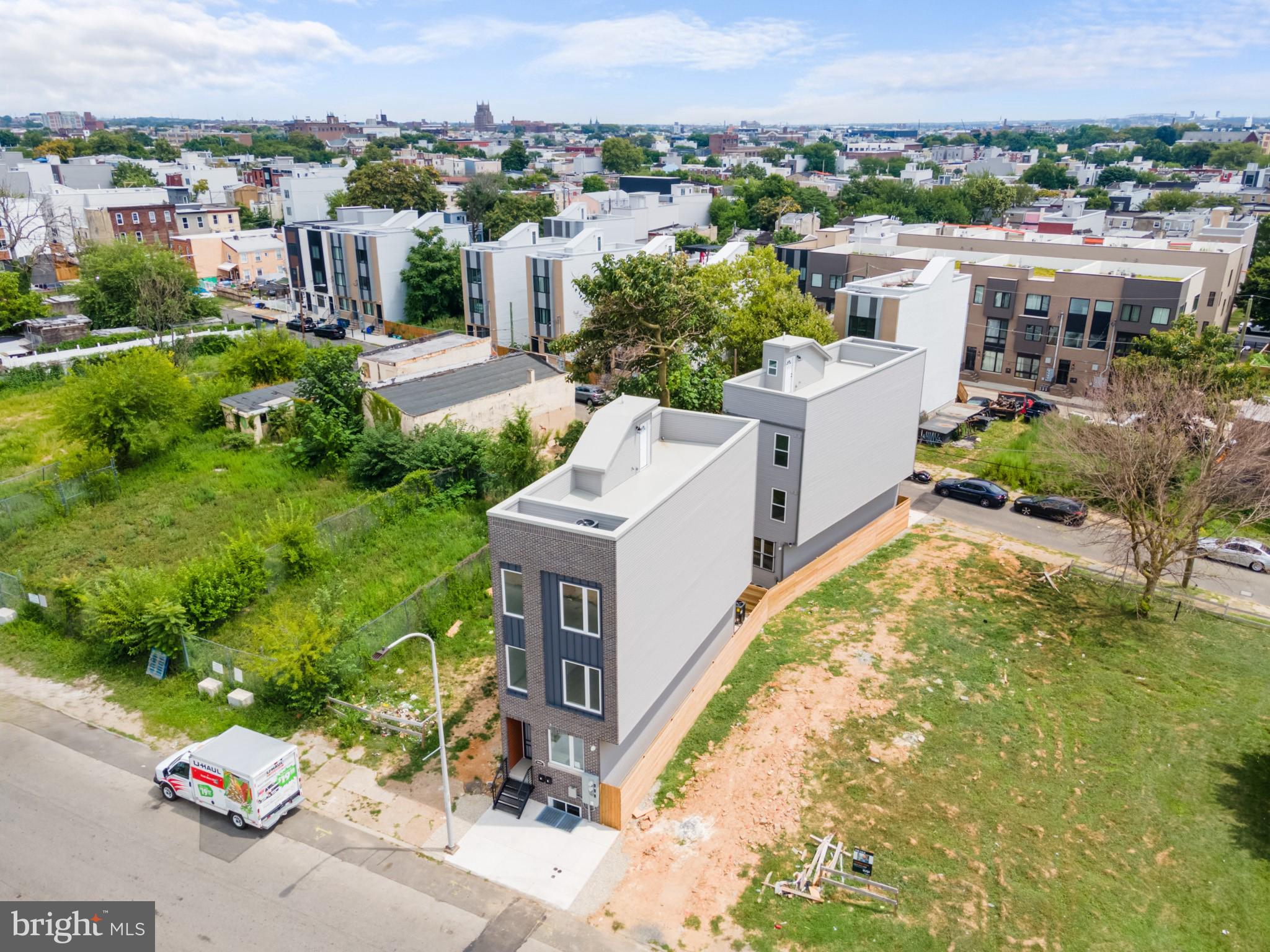 2013 GERMANTOWN AVE