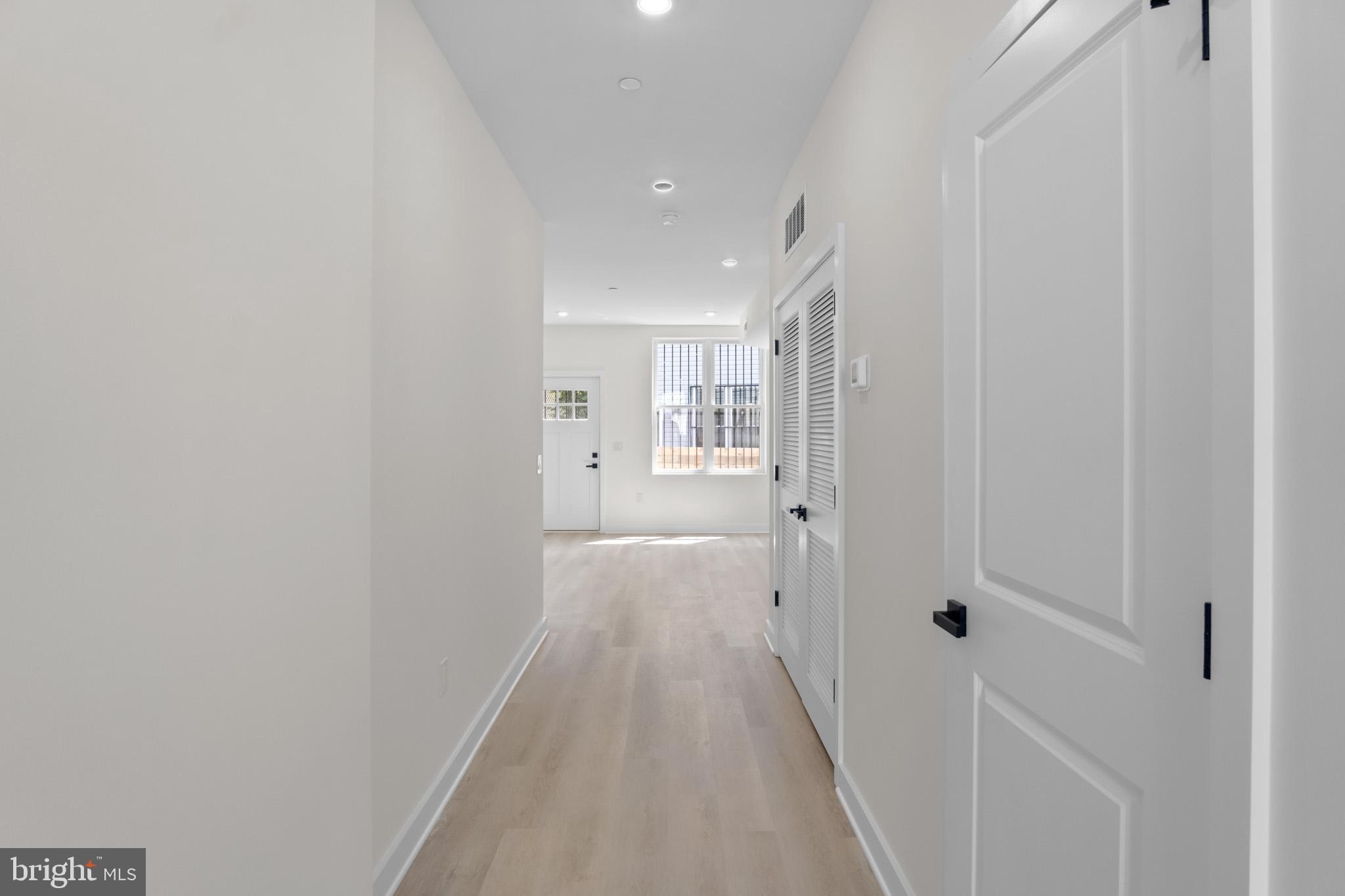 NORRIS SQUARE - Residential Income