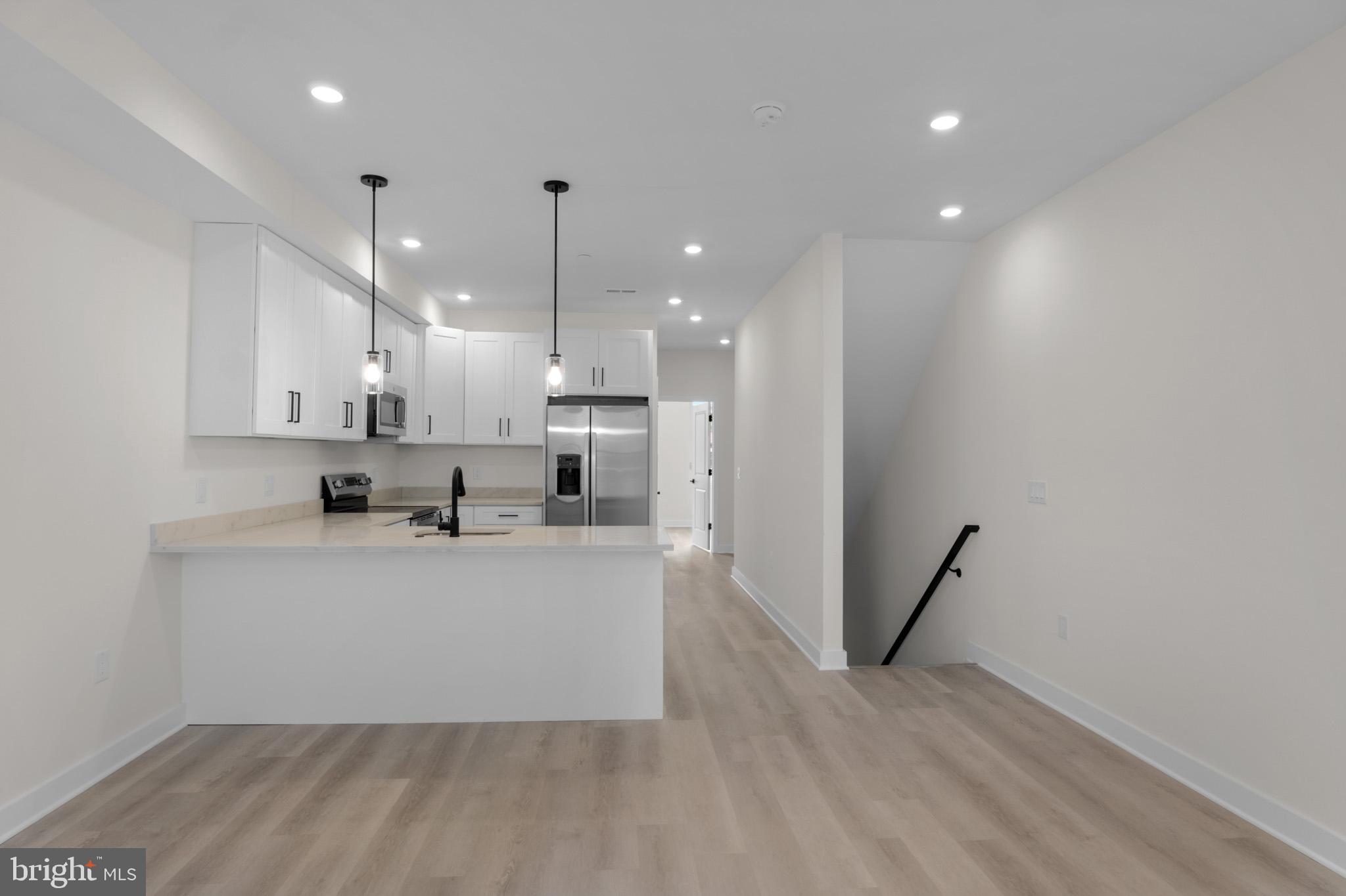 NORRIS SQUARE - Residential Income