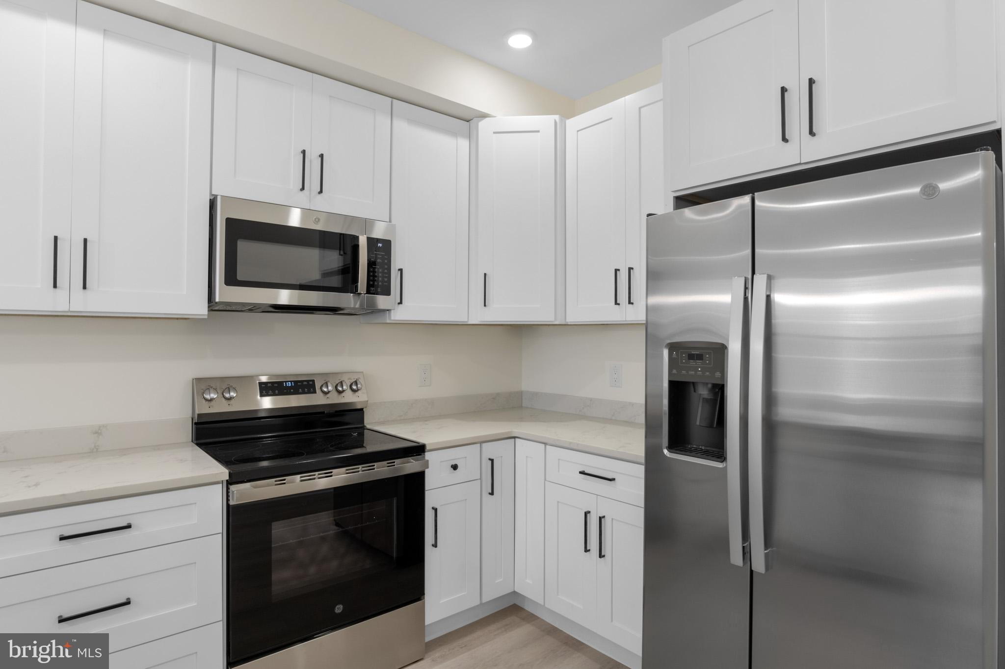 NORRIS SQUARE - Residential Income
