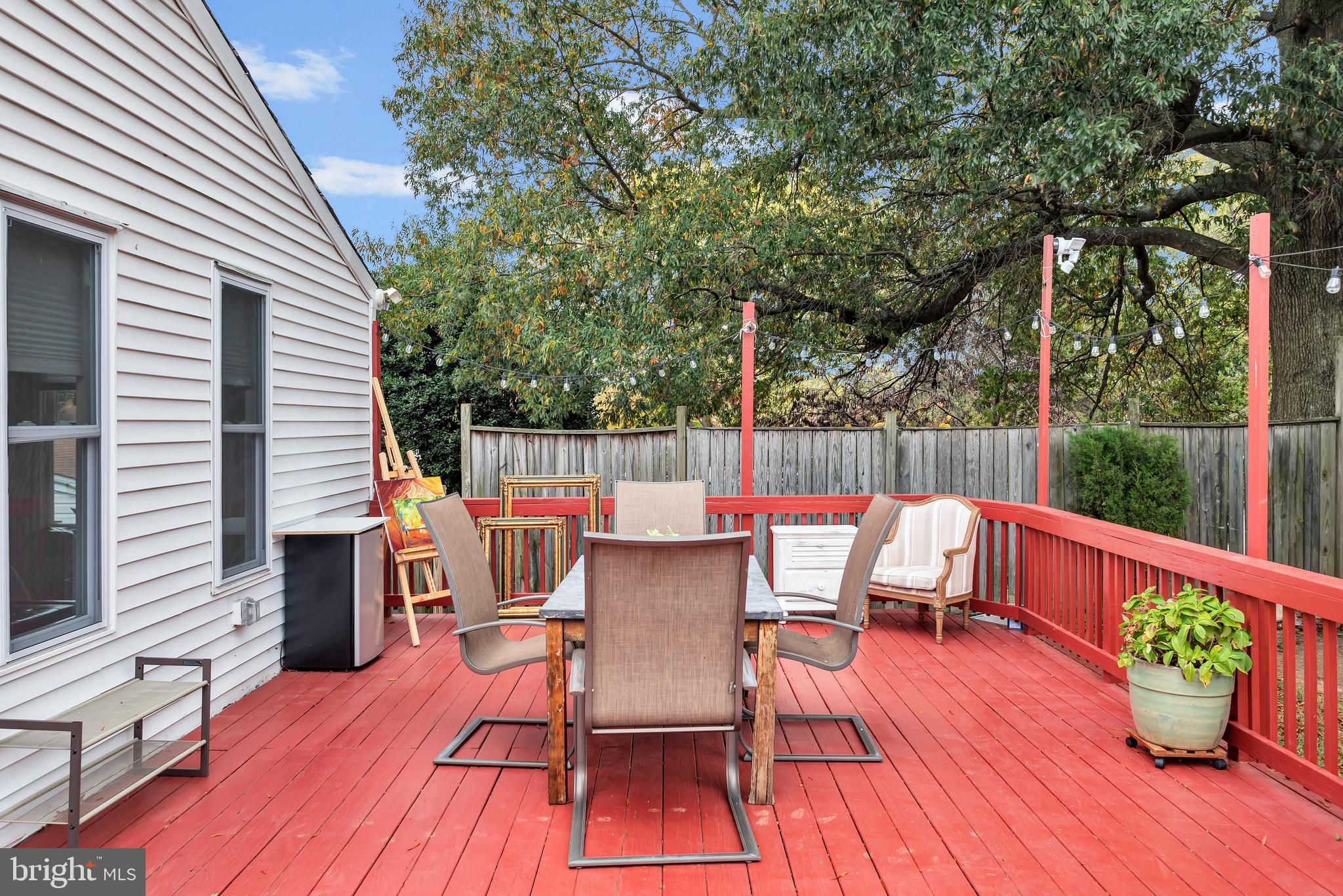 GROVETON HEIGHTS - Residential