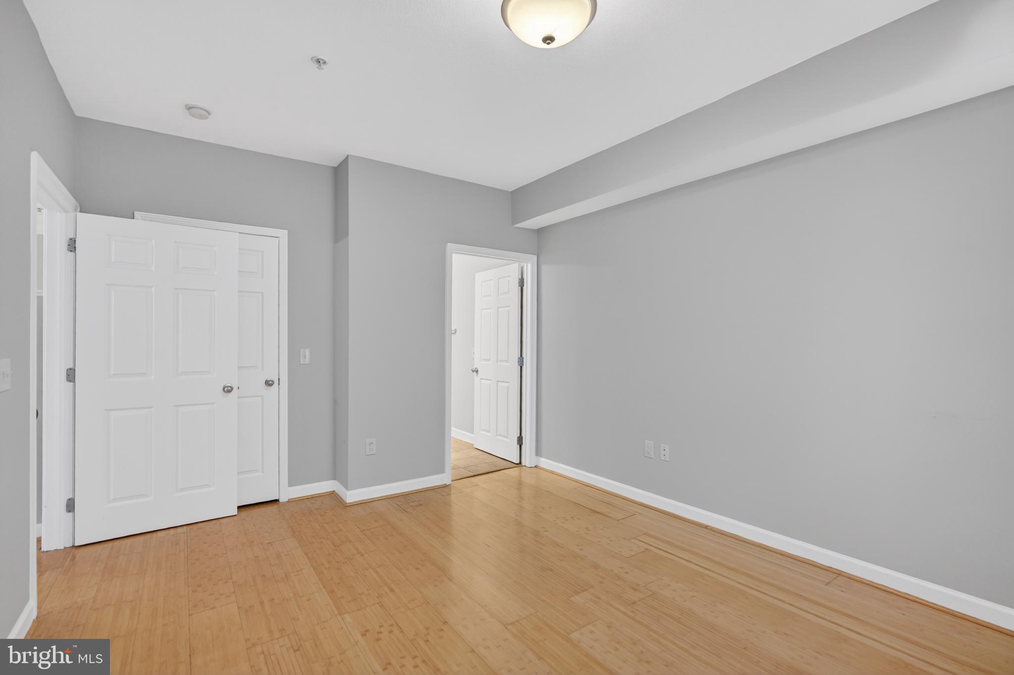FITZ AT ROCKVILLE TOWN C - Residential