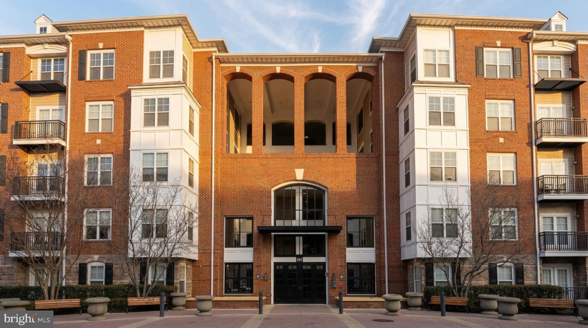 FITZ AT ROCKVILLE TOWN C - Residential