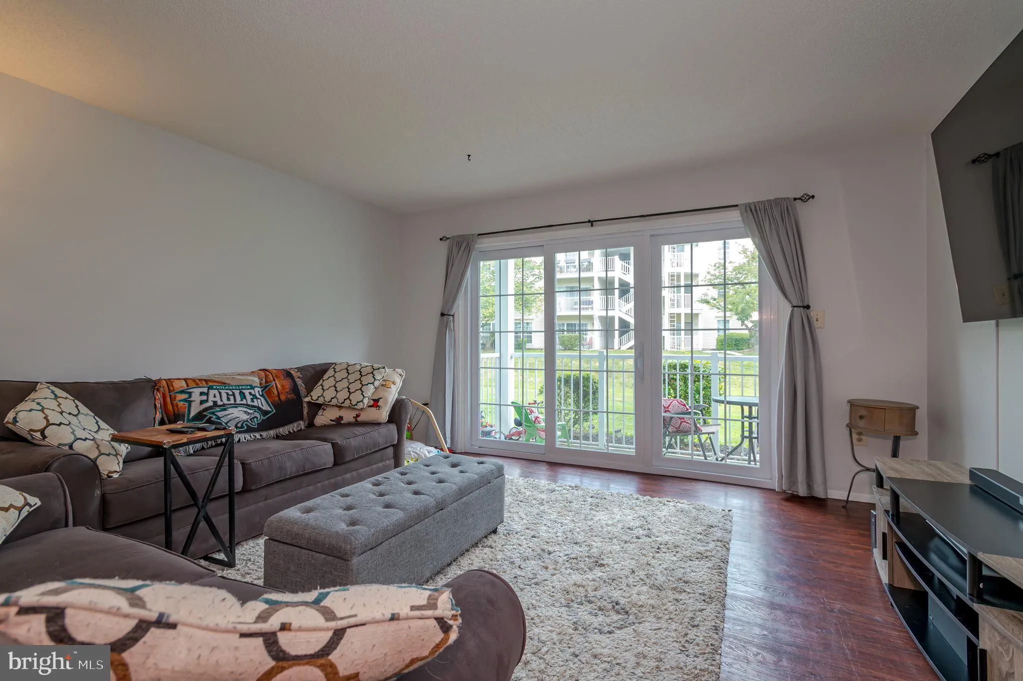 Hamilton, New Jersey 08619, United States, 2 Bedrooms Bedrooms, ,2 BathroomsBathrooms,Residential,Active,190870