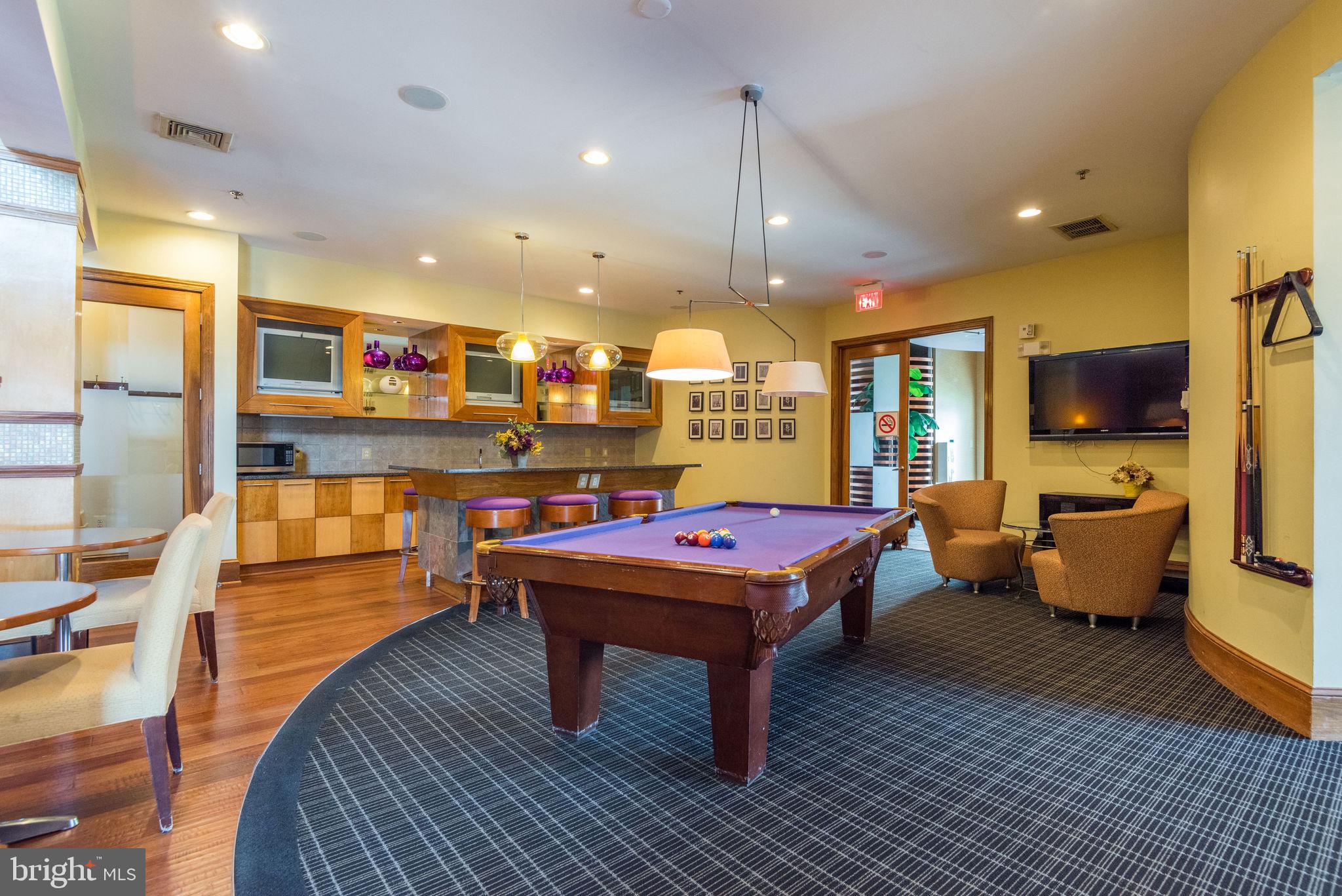 STRATFORD CLUB - Residential