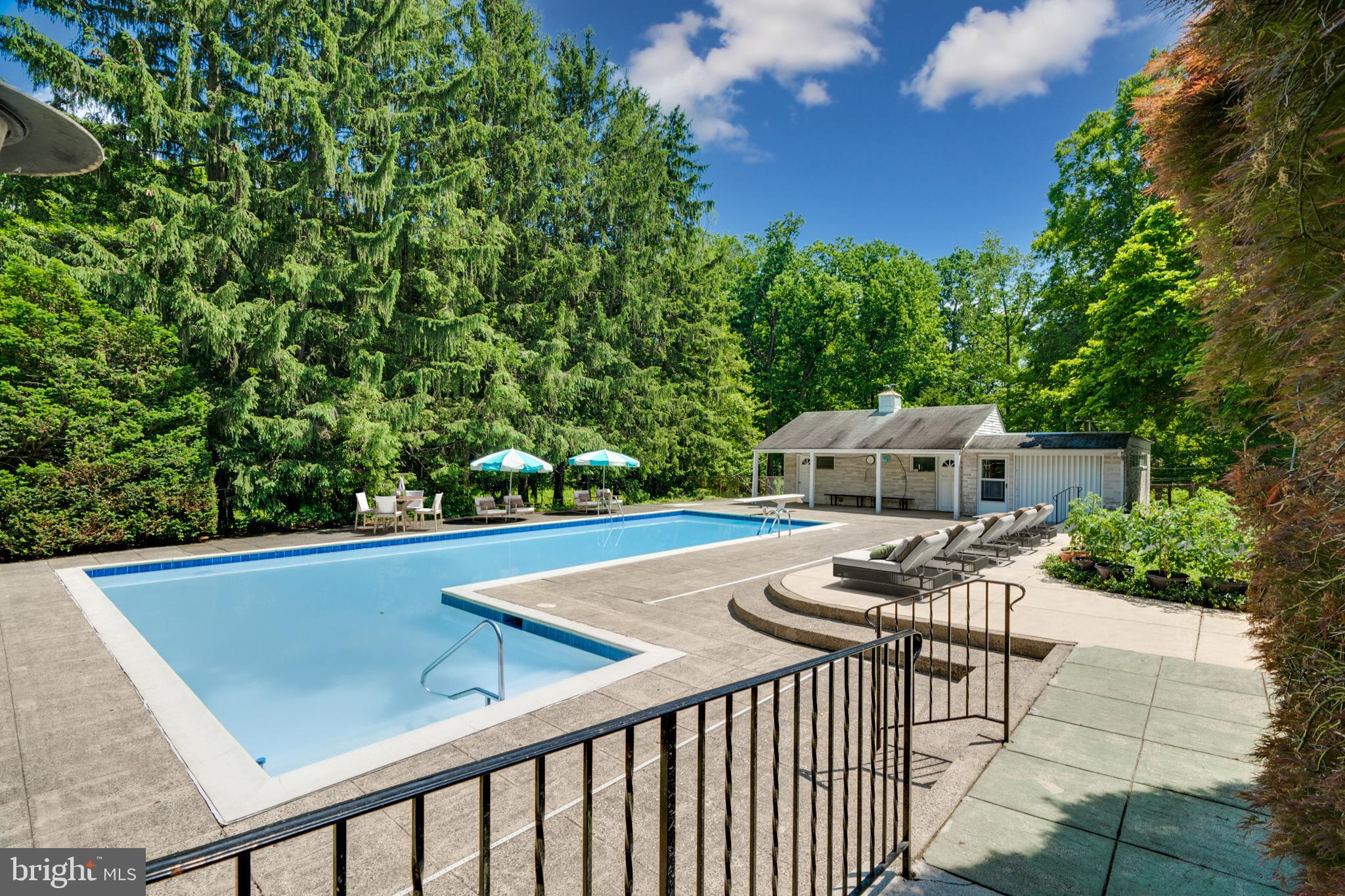 INDIAN CREEK - Residential