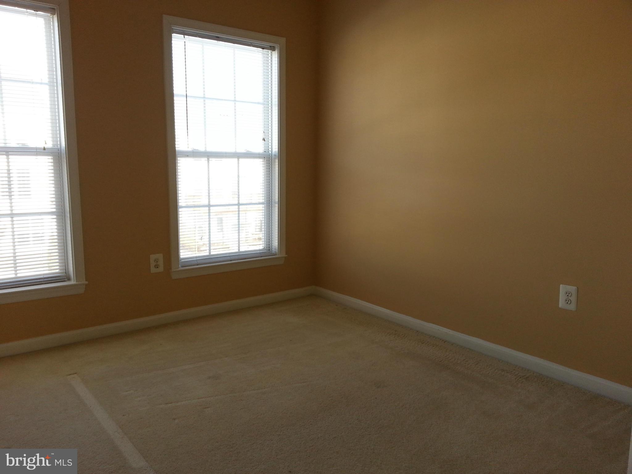 SULLY MANOR - Residential Lease