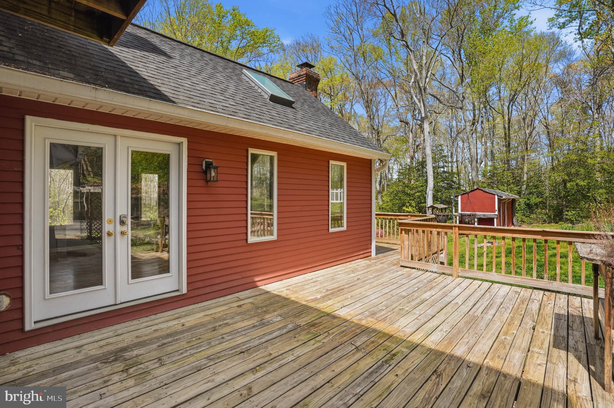 FERRY LANDING WOODS - Residential