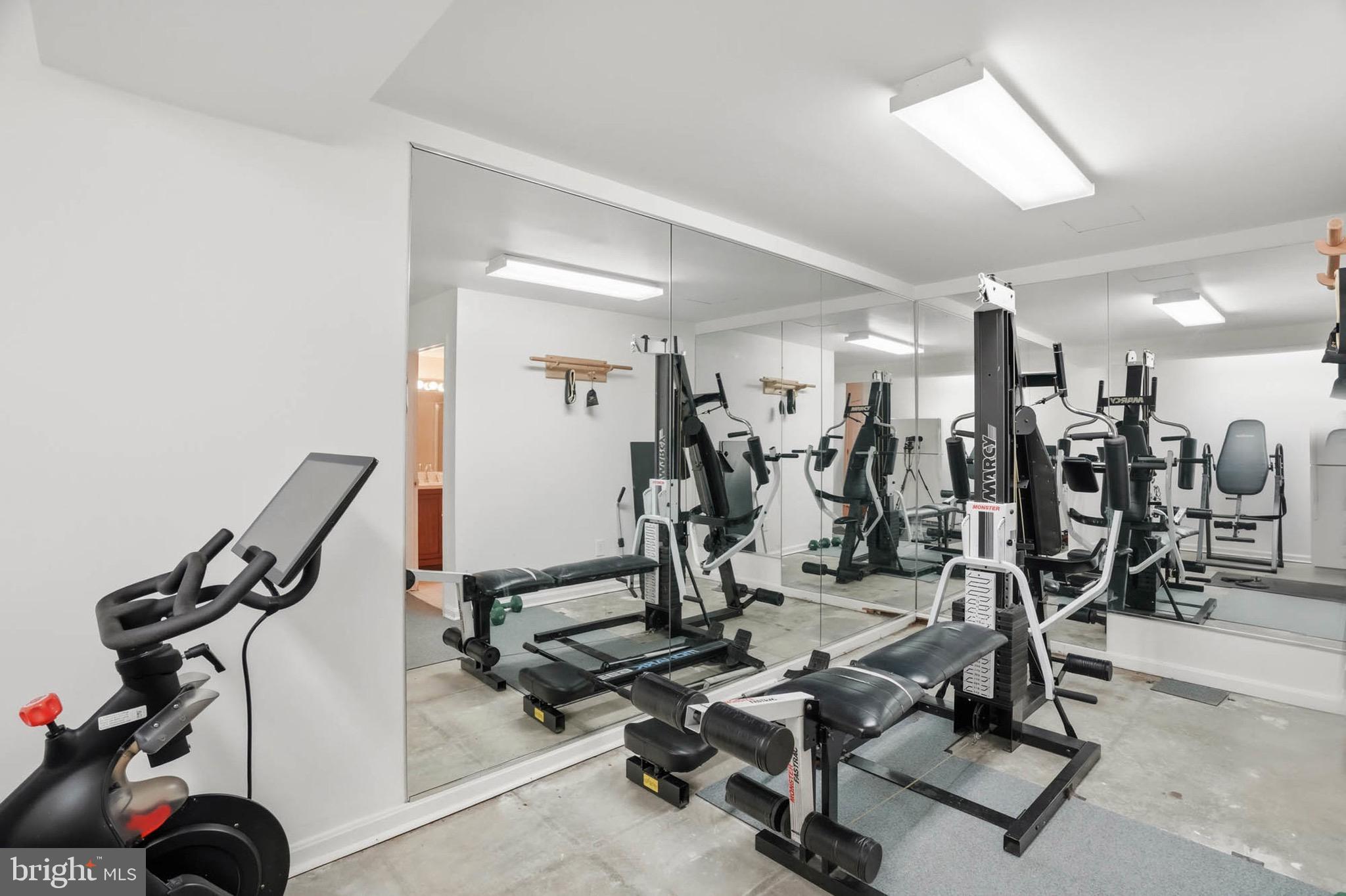 FERRY LANDING WOODS - Residential