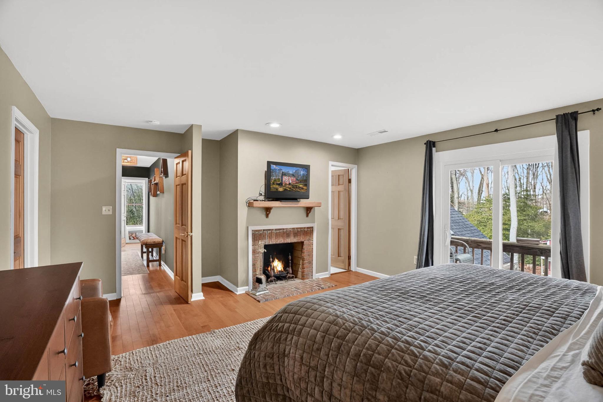 FERRY LANDING WOODS - Residential