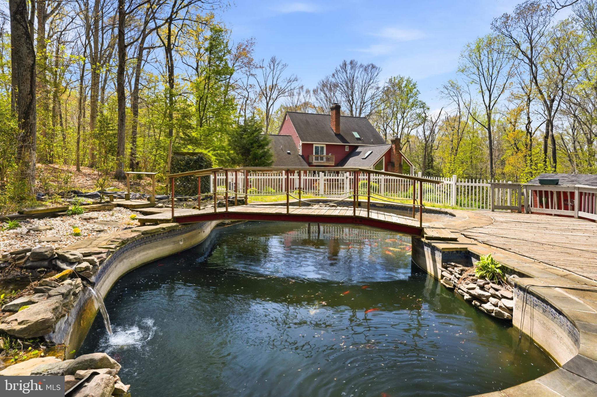 FERRY LANDING WOODS - Residential