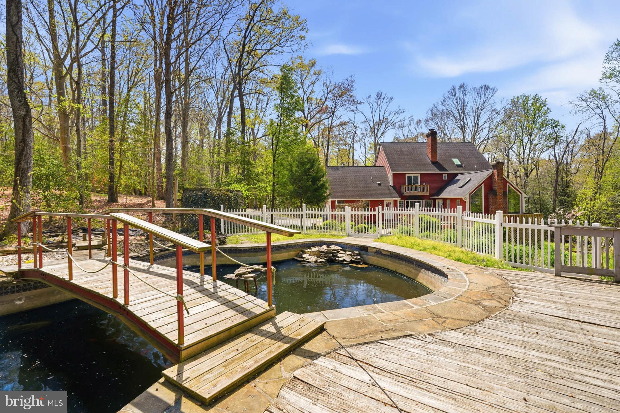 FERRY LANDING WOODS - Residential