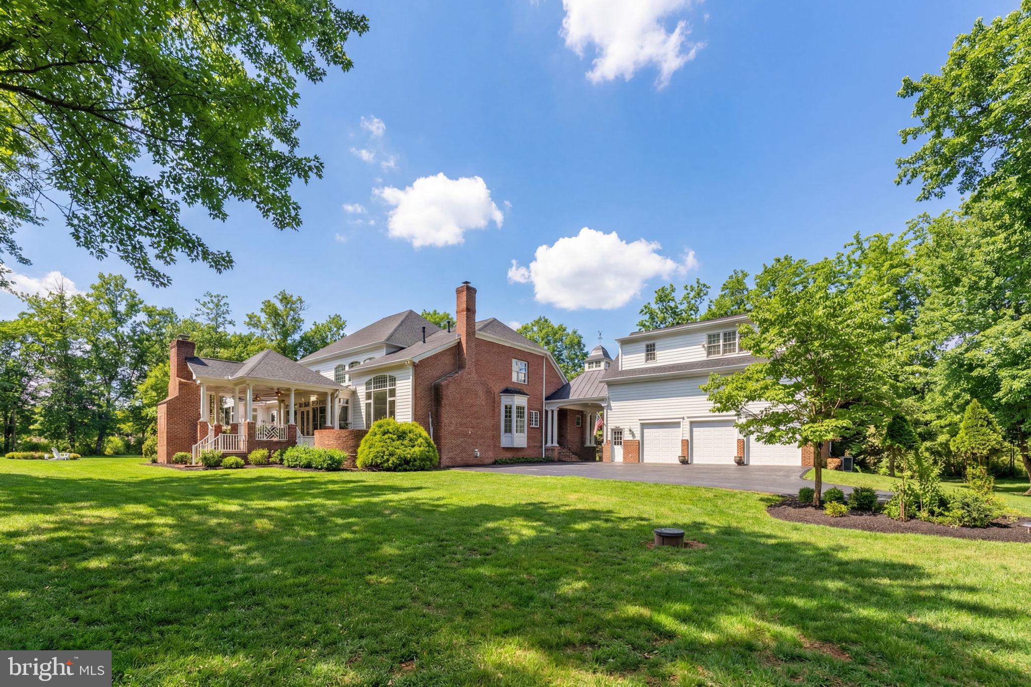 15271 RIDING CLUB DRIVE