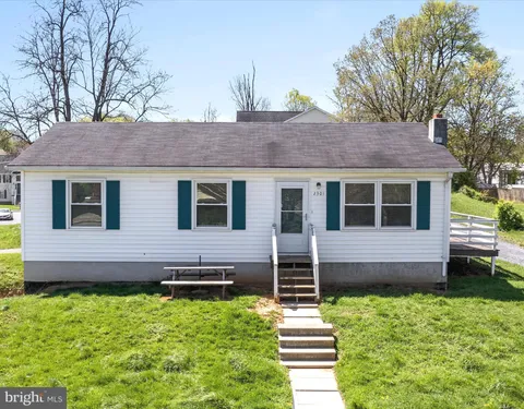 2301 Tower Avenue, Winchester, VA 22601 - MLS#: VAWI2007512