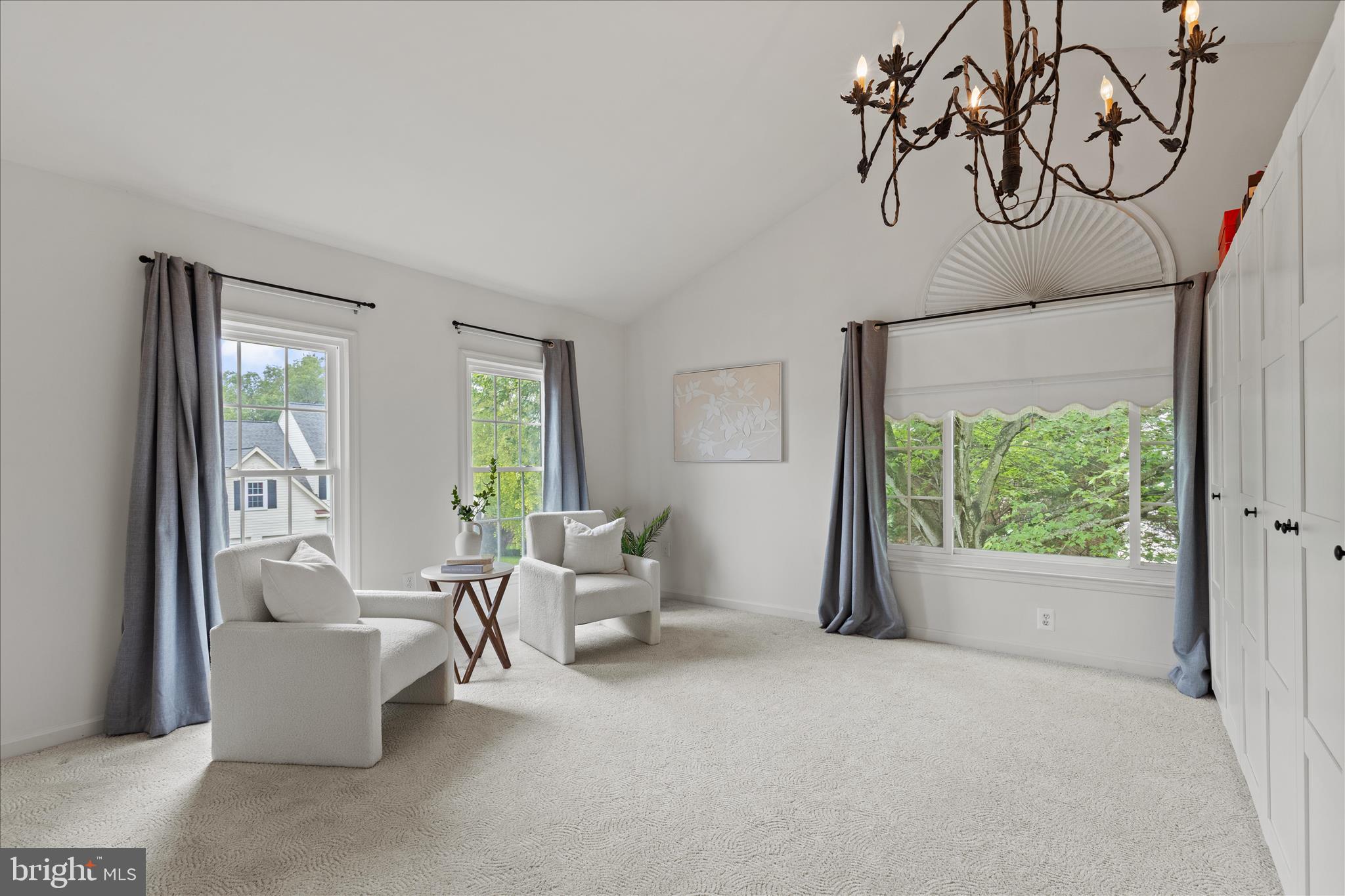 NORTH HART RUN - Residential