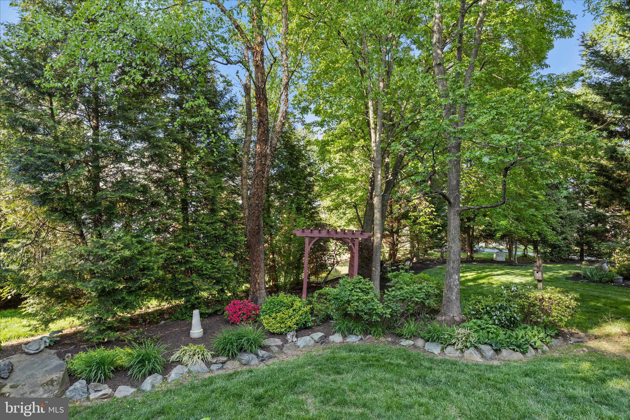 NORTH HART RUN - Residential