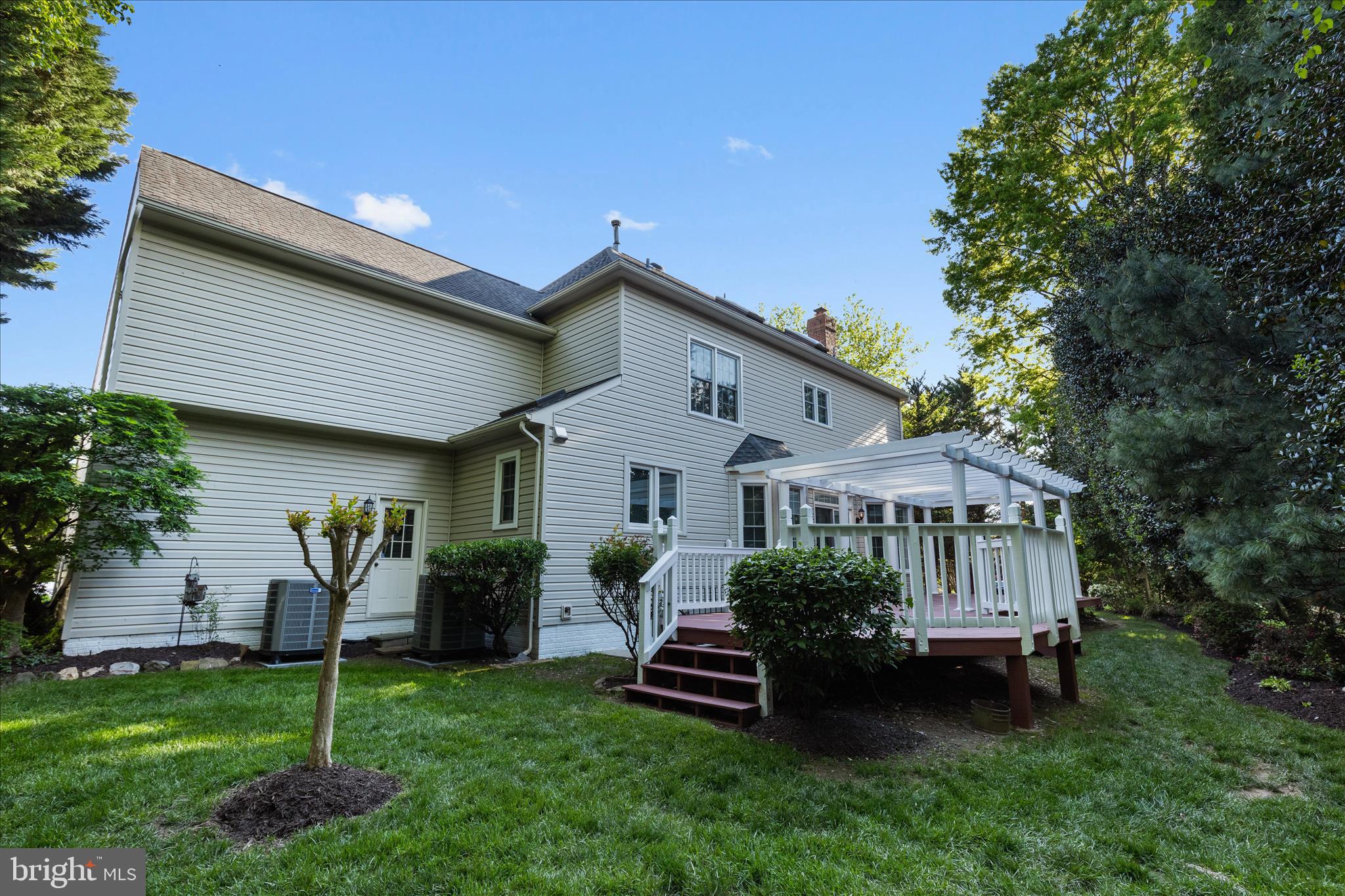 NORTH HART RUN - Residential