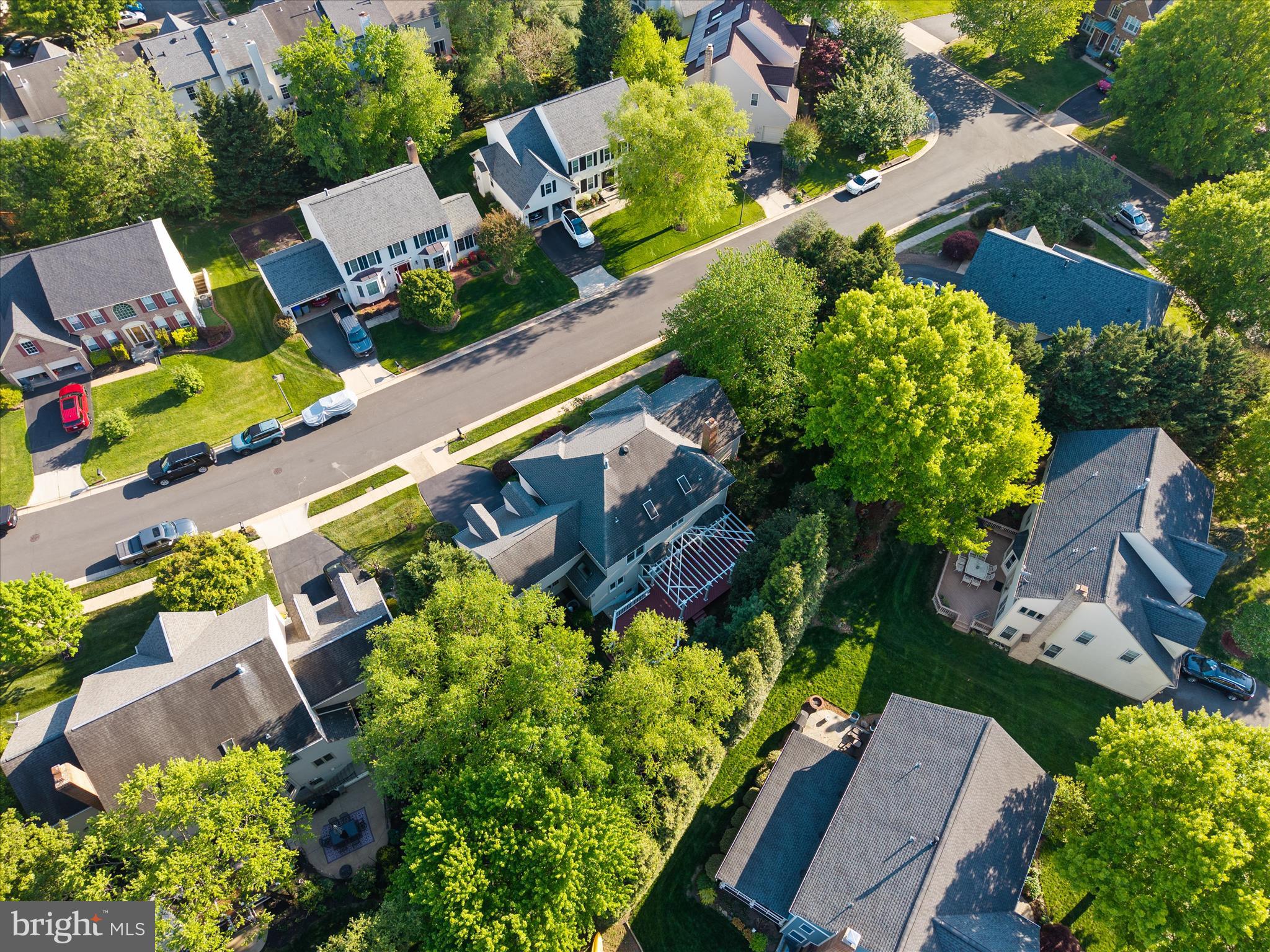 NORTH HART RUN - Residential