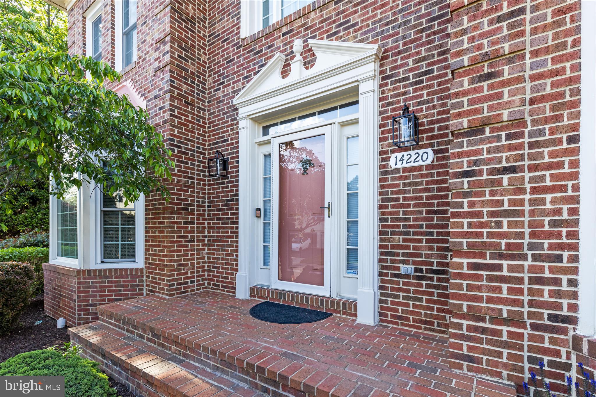 NORTH HART RUN - Residential