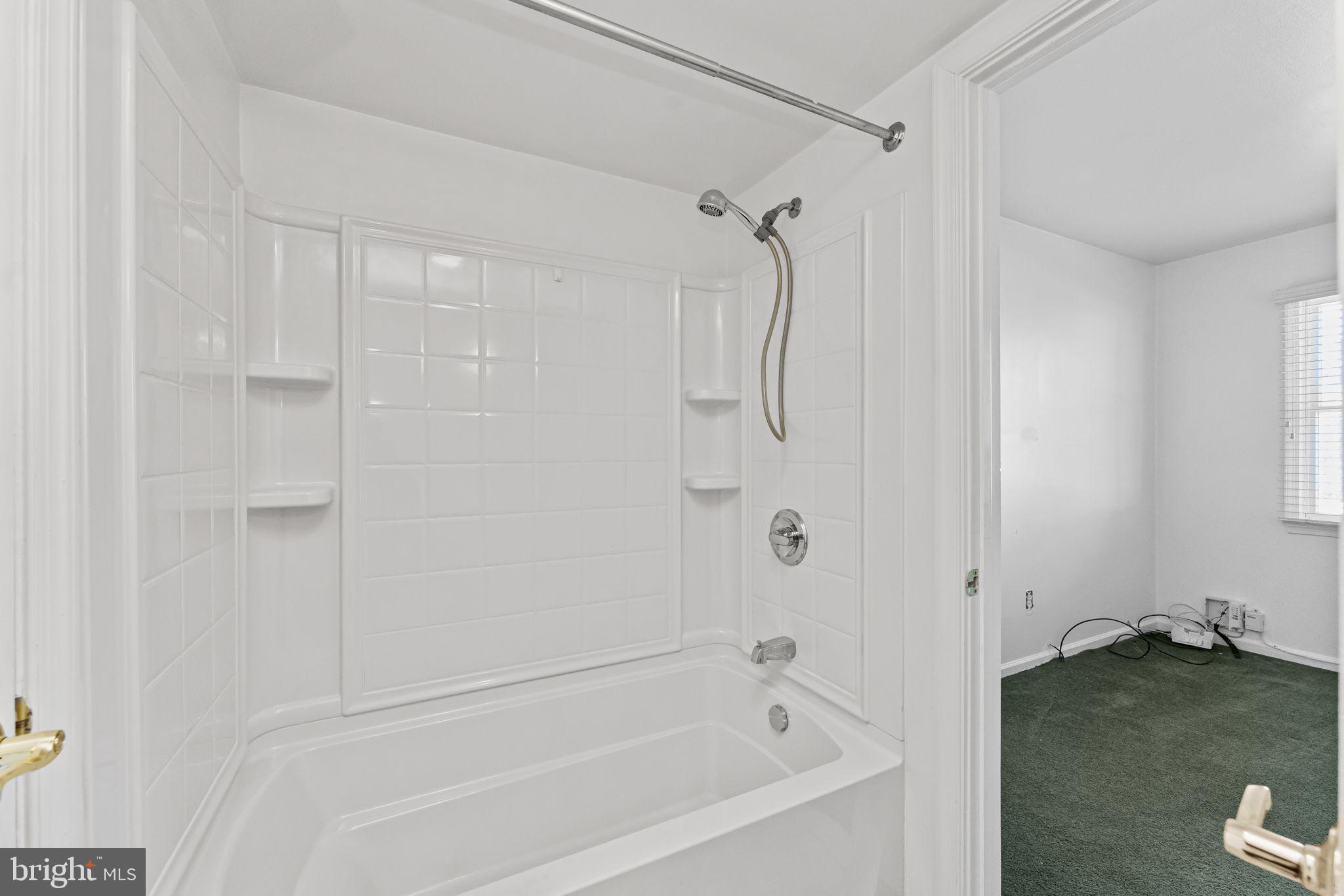 MILL RIDGE - Residential