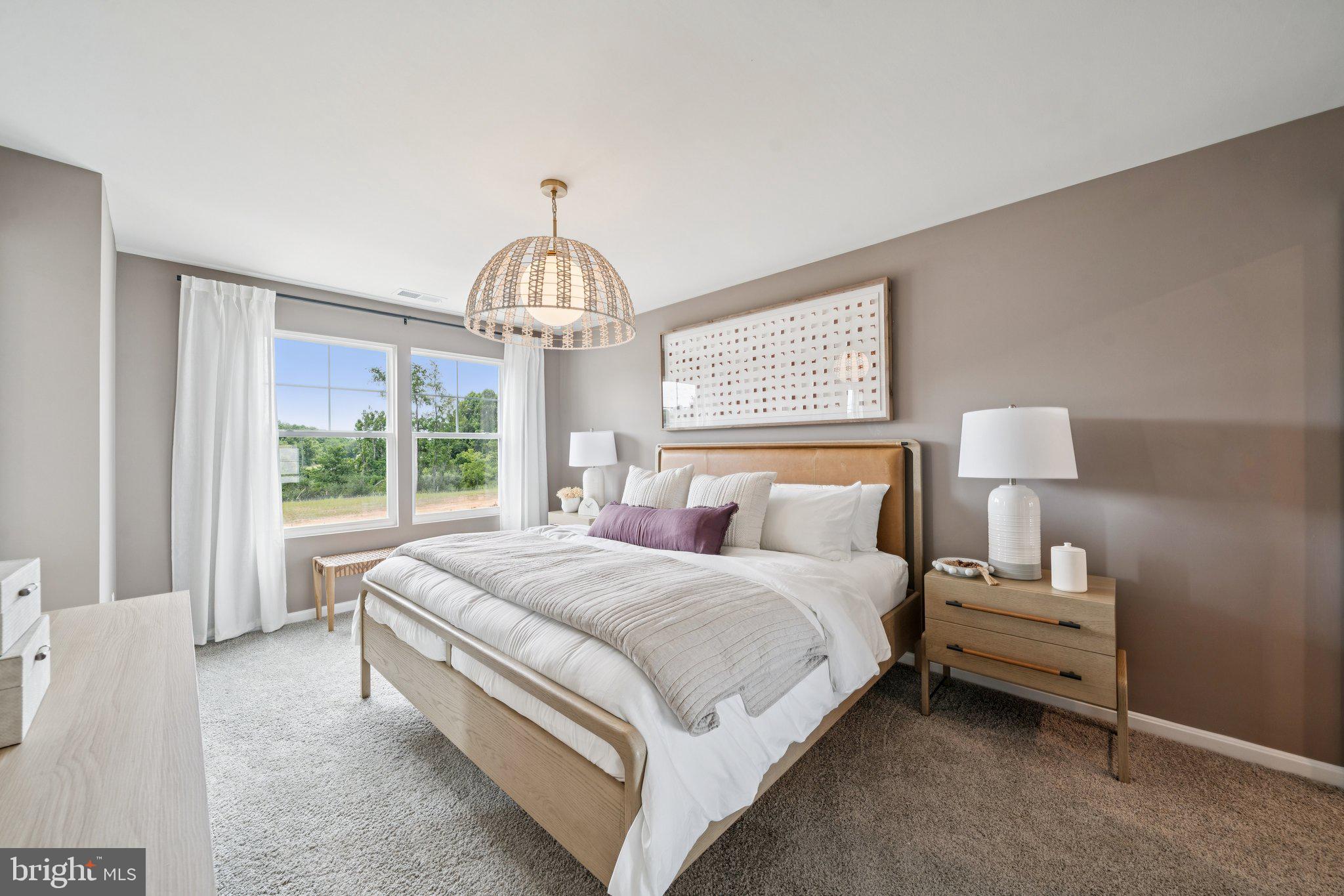 SUMMIT TOWNS - Residential