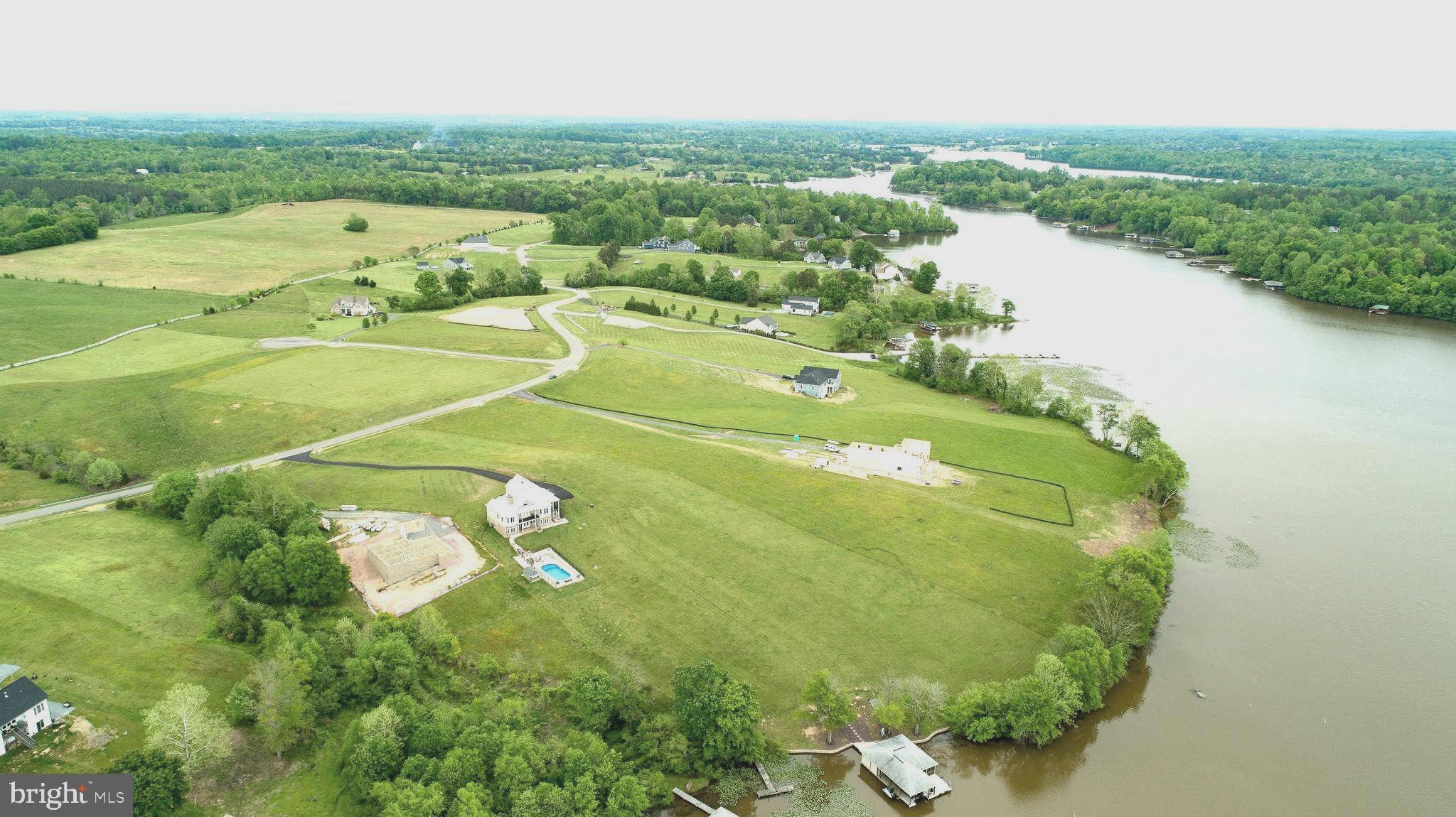 LANDS END AT LAKE ANNA - Land