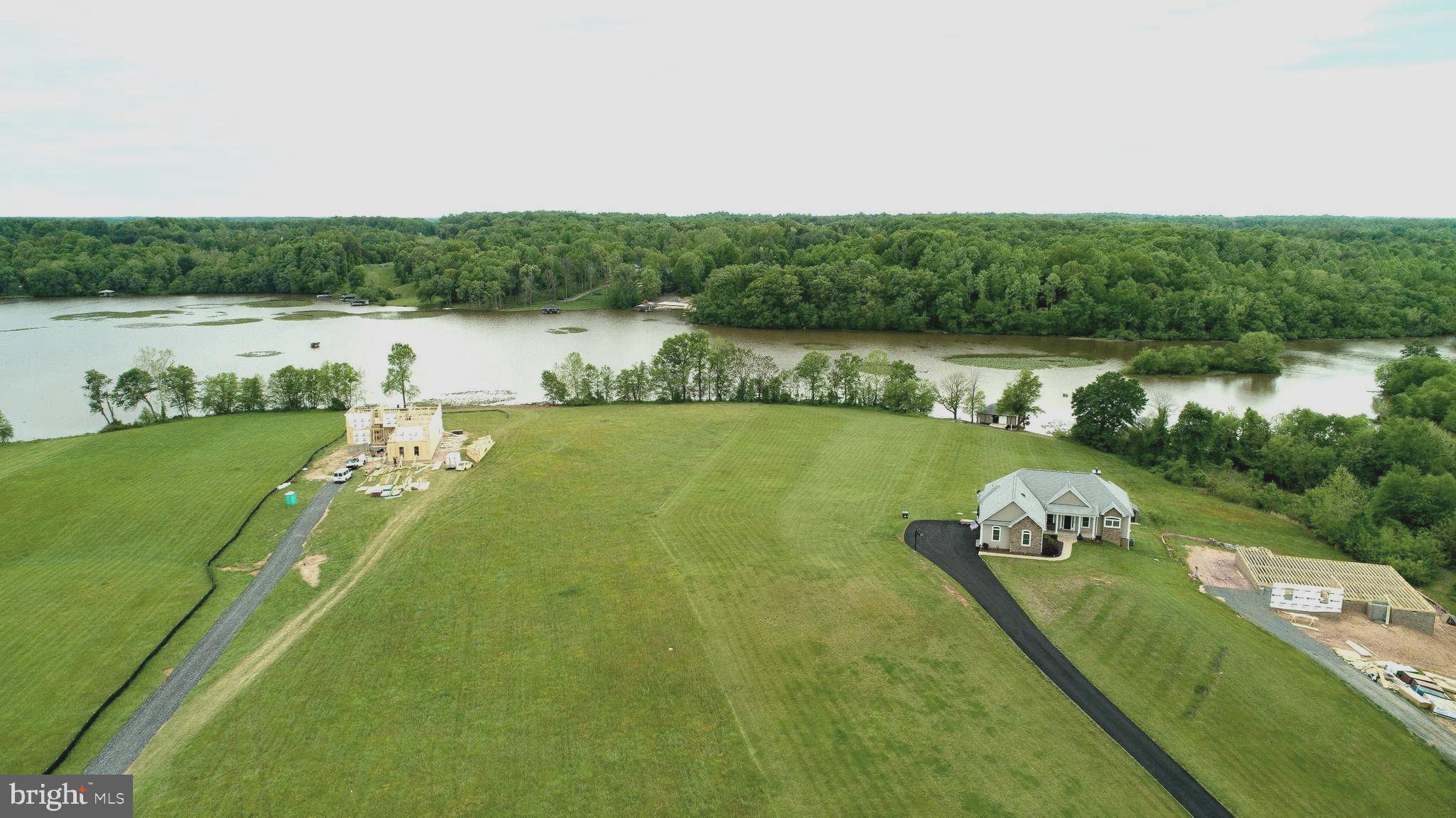 LANDS END AT LAKE ANNA - Land