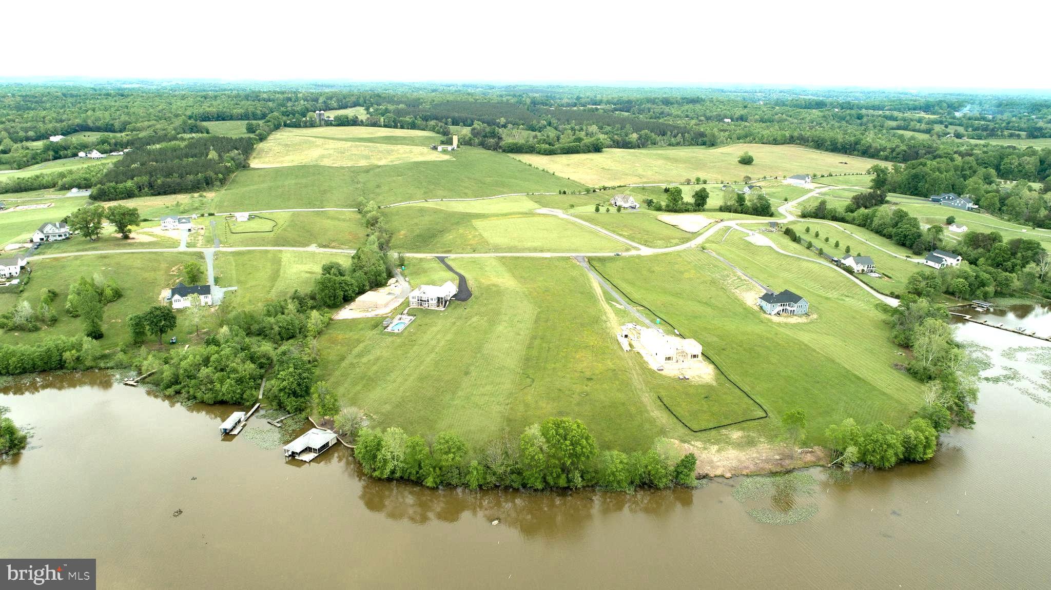 LANDS END AT LAKE ANNA - Land