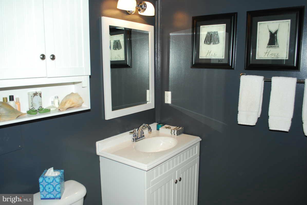 BURKE CENTRE - Residential