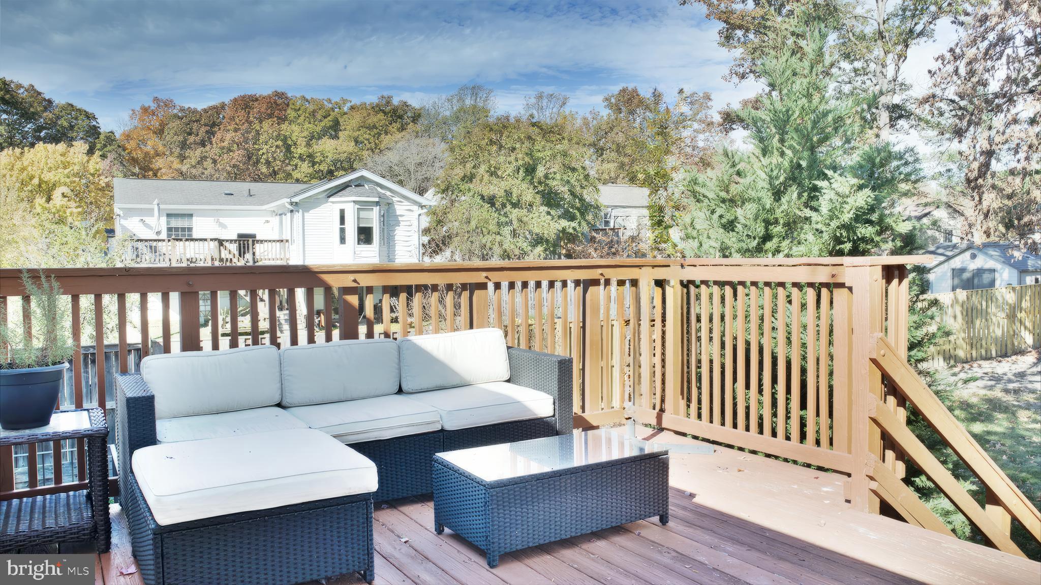 NEWINGTON FOREST - Residential