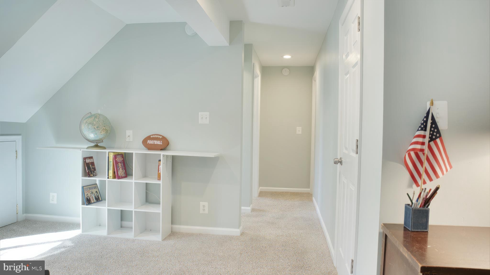 NEWINGTON FOREST - Residential