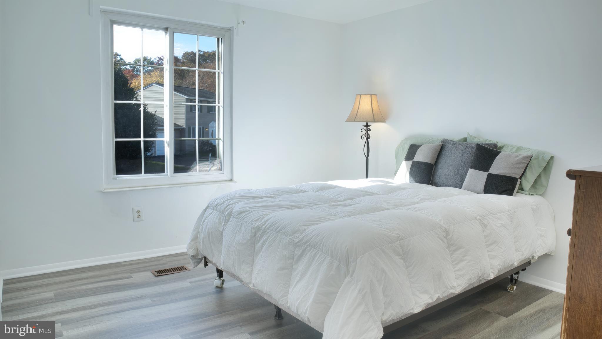 NEWINGTON FOREST - Residential