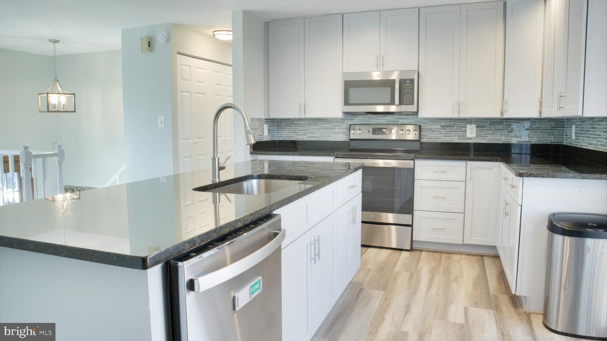 NEWINGTON FOREST - Residential