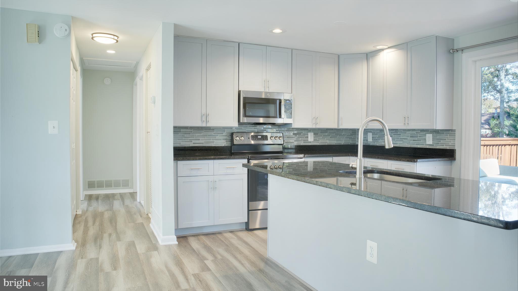 NEWINGTON FOREST - Residential