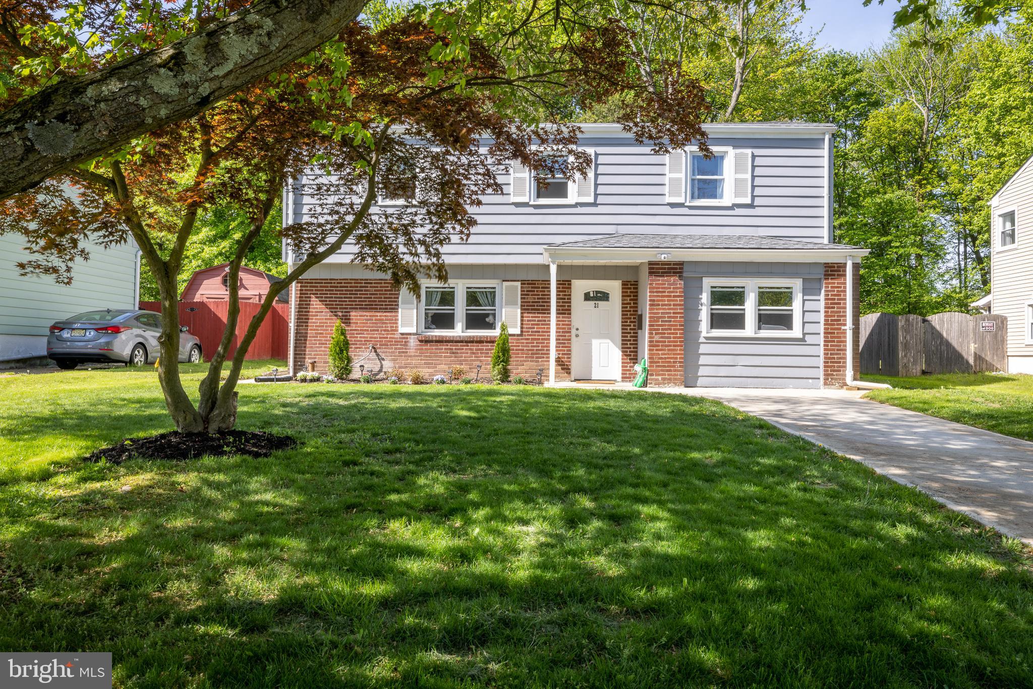 21 DIXMONT AVENUE
