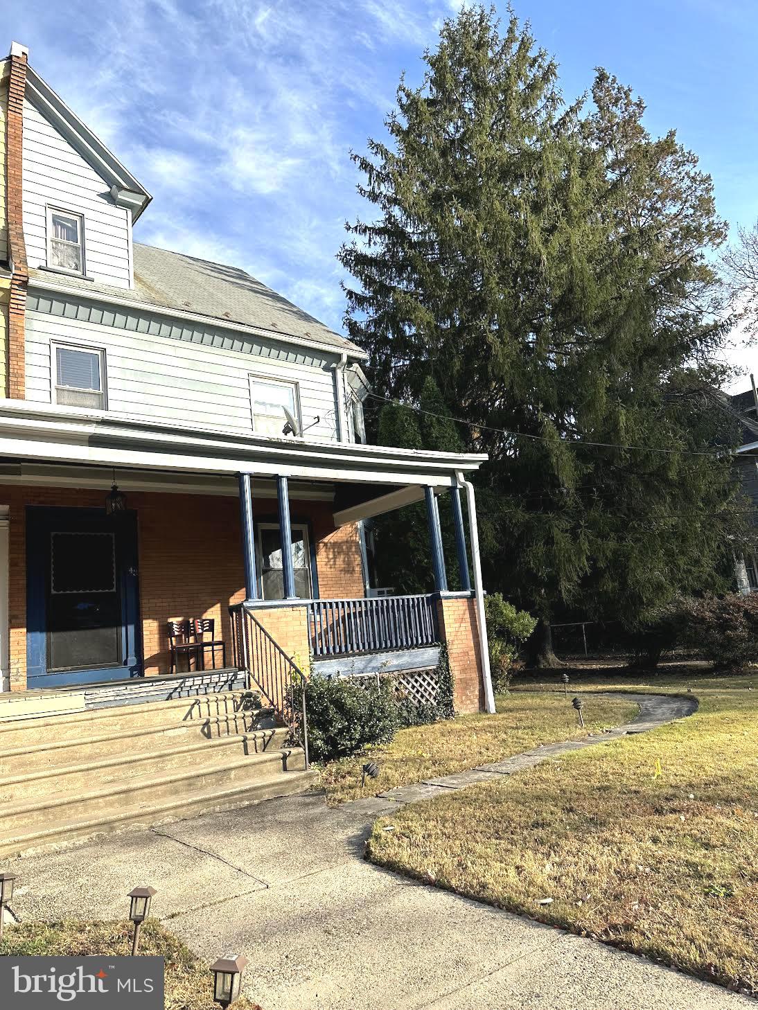 43 WINDERMERE AVENUE
