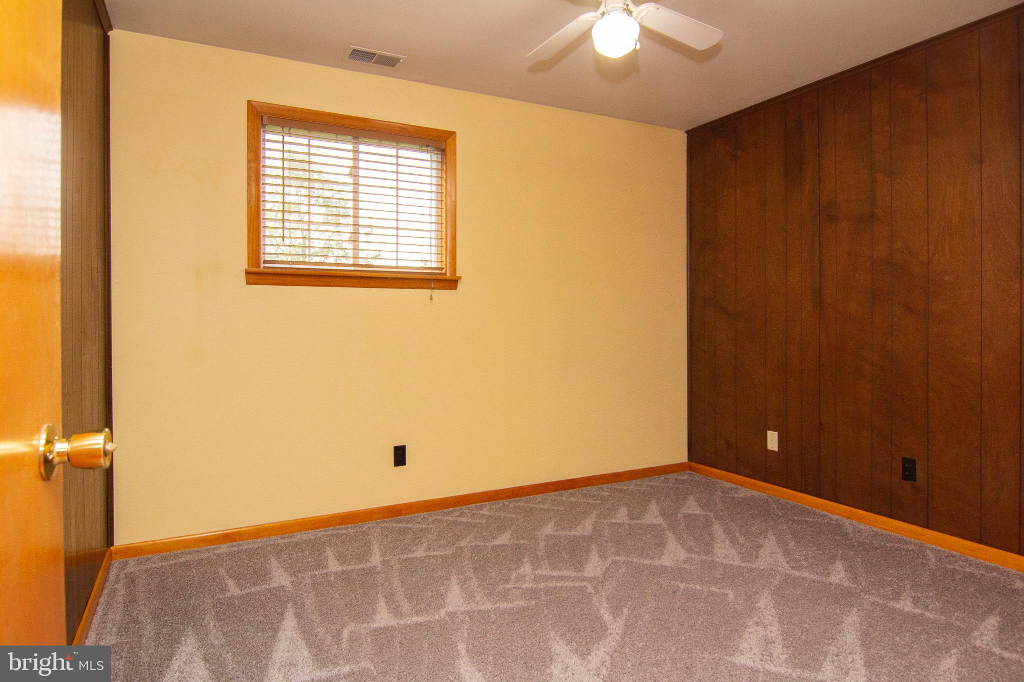 HAMPSTEAD - Residential