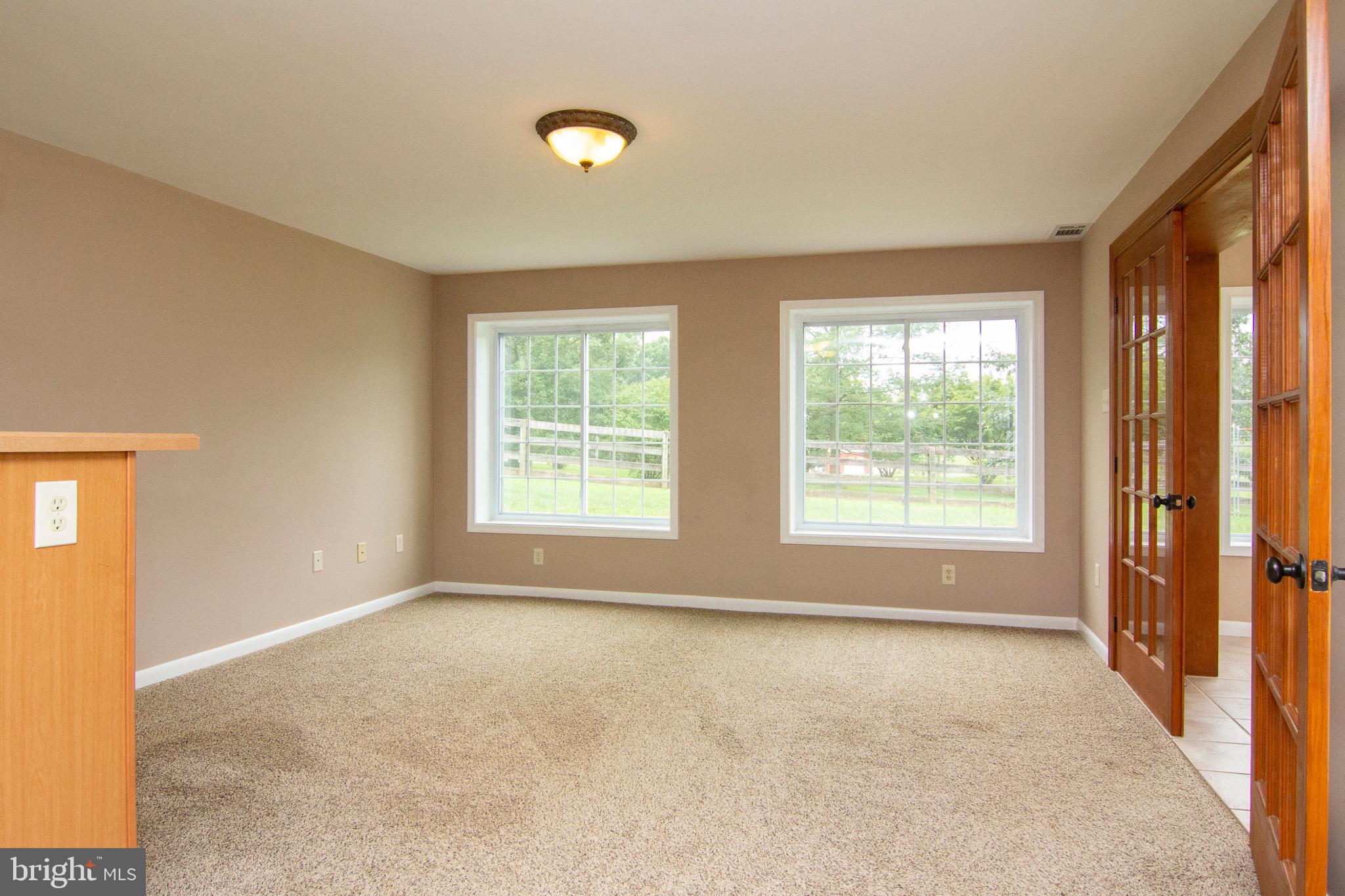 HAMPSTEAD - Residential